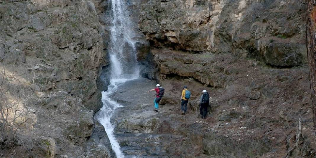150 metre yüksekliğe sahip: Yılın sadece 1 ayı akmasıyla ünlü 7